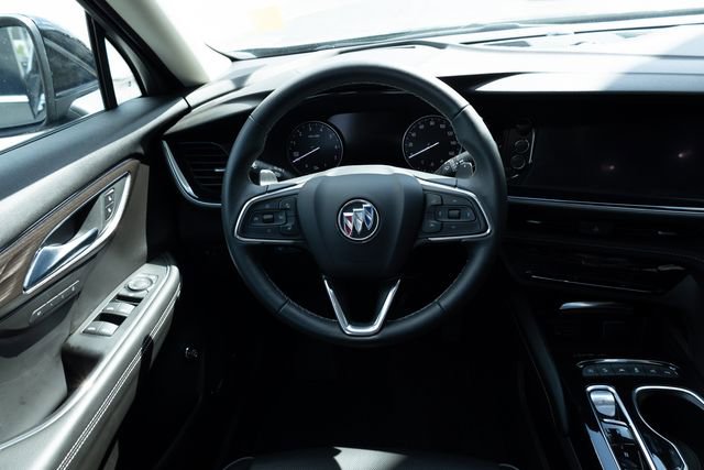 Used 2023 Buick Envision Avenir AWD/4WD image 27