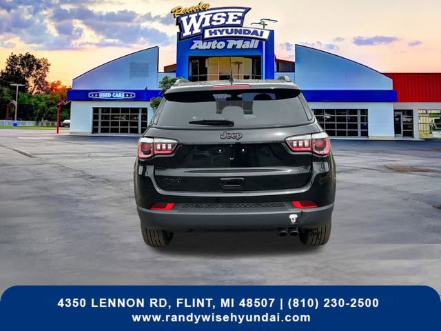 Used 2019 Jeep Compass Latitude AWD/4WD image 8