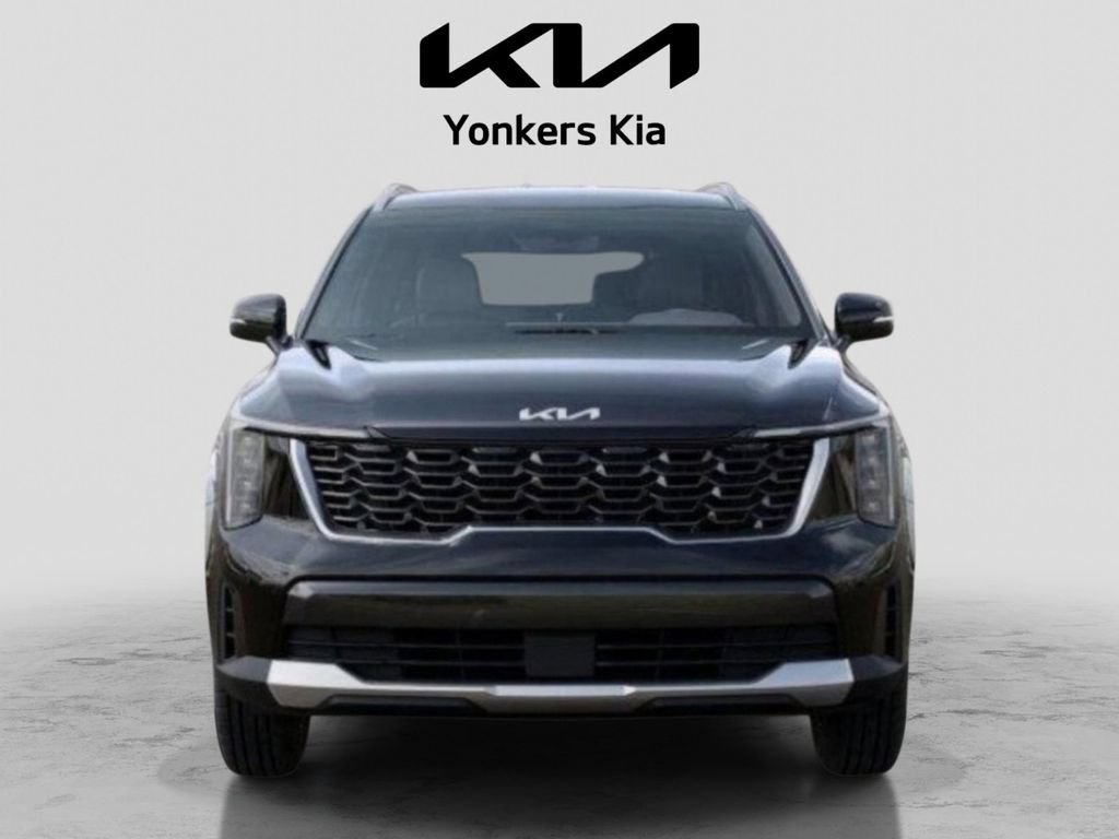 Used 2025 Kia Sorento S AWD/4WD image 2