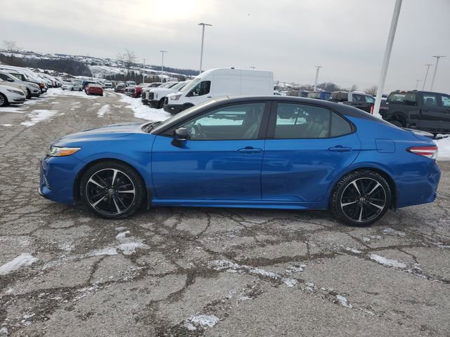 Used 2020 Toyota Camry XSE image 7