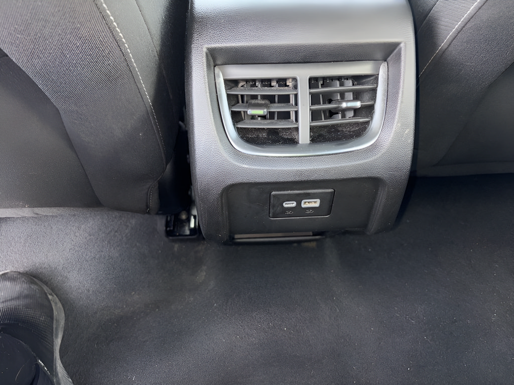 Used 2024 Chevrolet Blazer LT FWD image 21