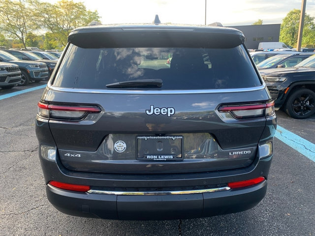 Used 2024 Jeep Grand Cherokee L Laredo AWD/4WD image 3