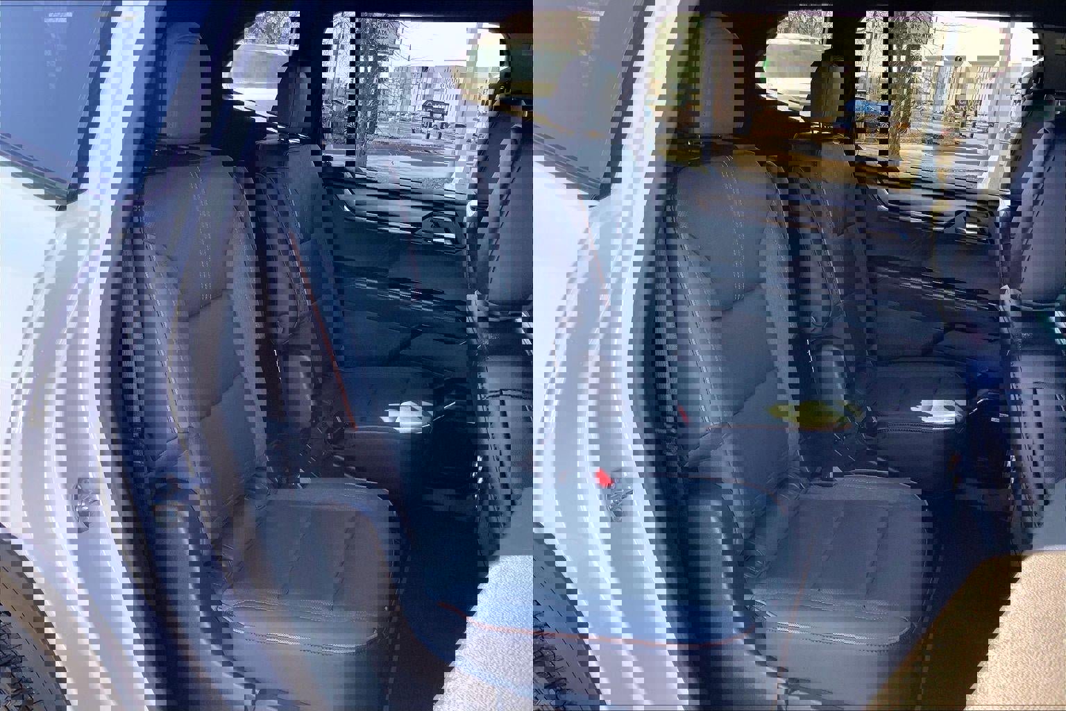 Used 2026 GMC Acadia AT4 w/ Super Cruise Package image 22