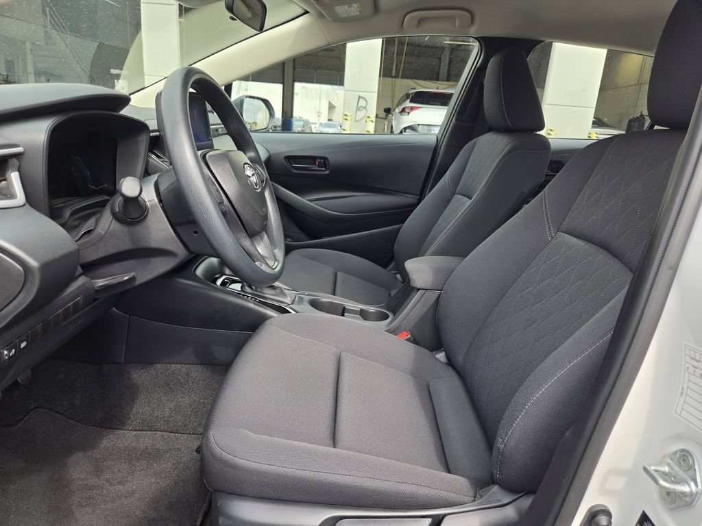 Used 2026 Toyota Corolla LE FWD image 26