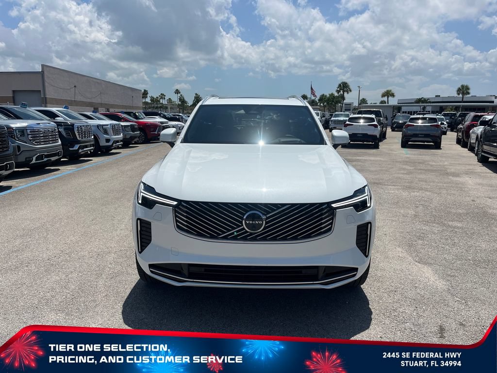 Used 2025 Volvo XC90 B6 Ultra w/ Protection Package Premier AWD/4WD video 3