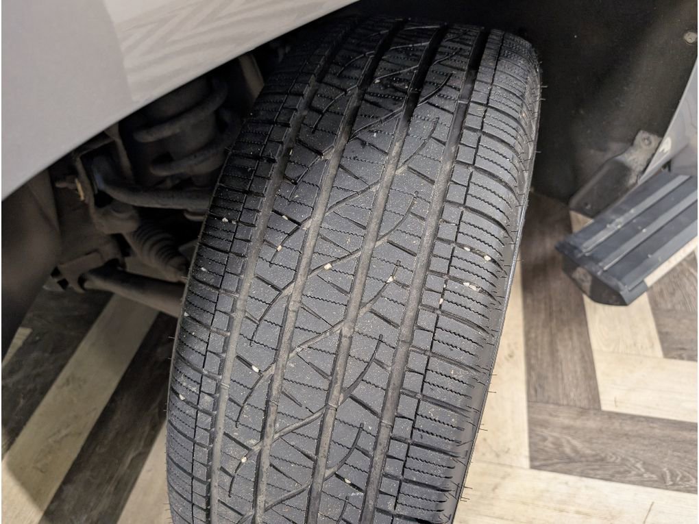 Used 2017 Chevrolet Suburban Premier image 24