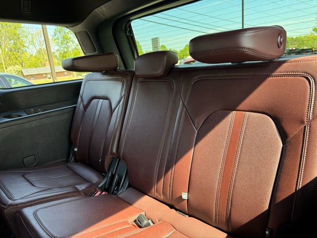 Certified 2024 Ford Expedition Limited AWD/4WD image 19