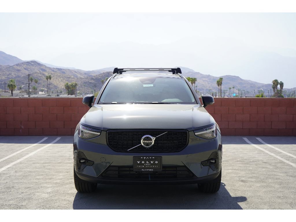 New 2026 Volvo XC40 B5 Ultra w/ Protection Package image 5
