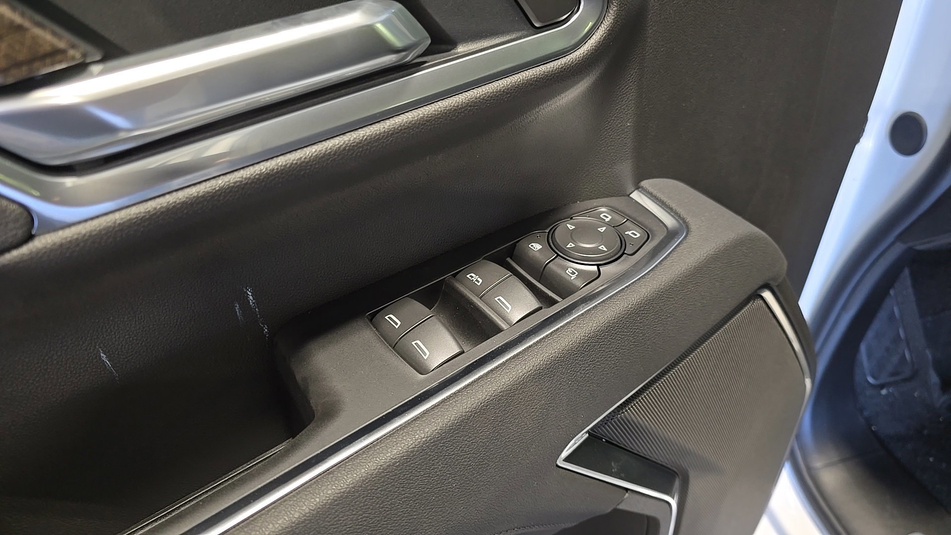 New 2026 Chevrolet Silverado 3500 LT w/ Trail Boss Package image 19