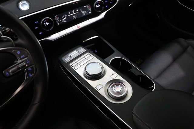 Used 2025 Genesis GV70 2.5T AWD/4WD image 26