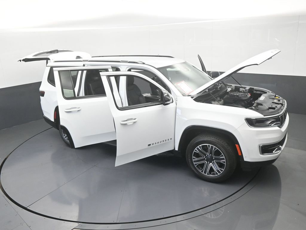 Used 2024 Jeep Wagoneer Series II image 76