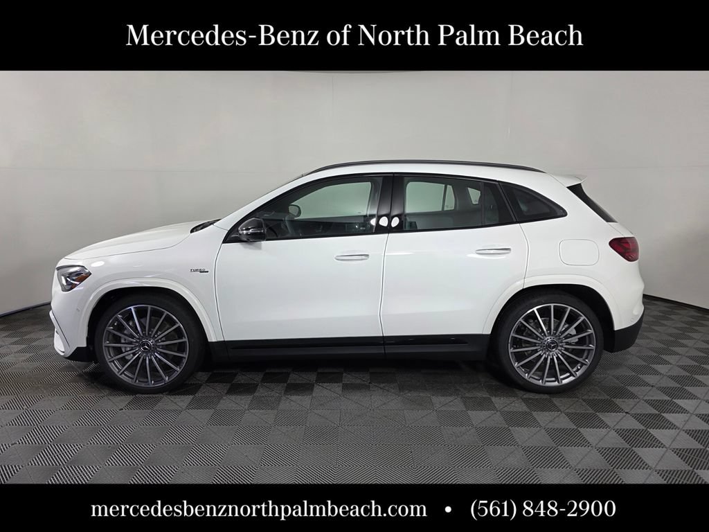 New 2026 Mercedes-Benz GLA 35 AMG 4MATIC image 3