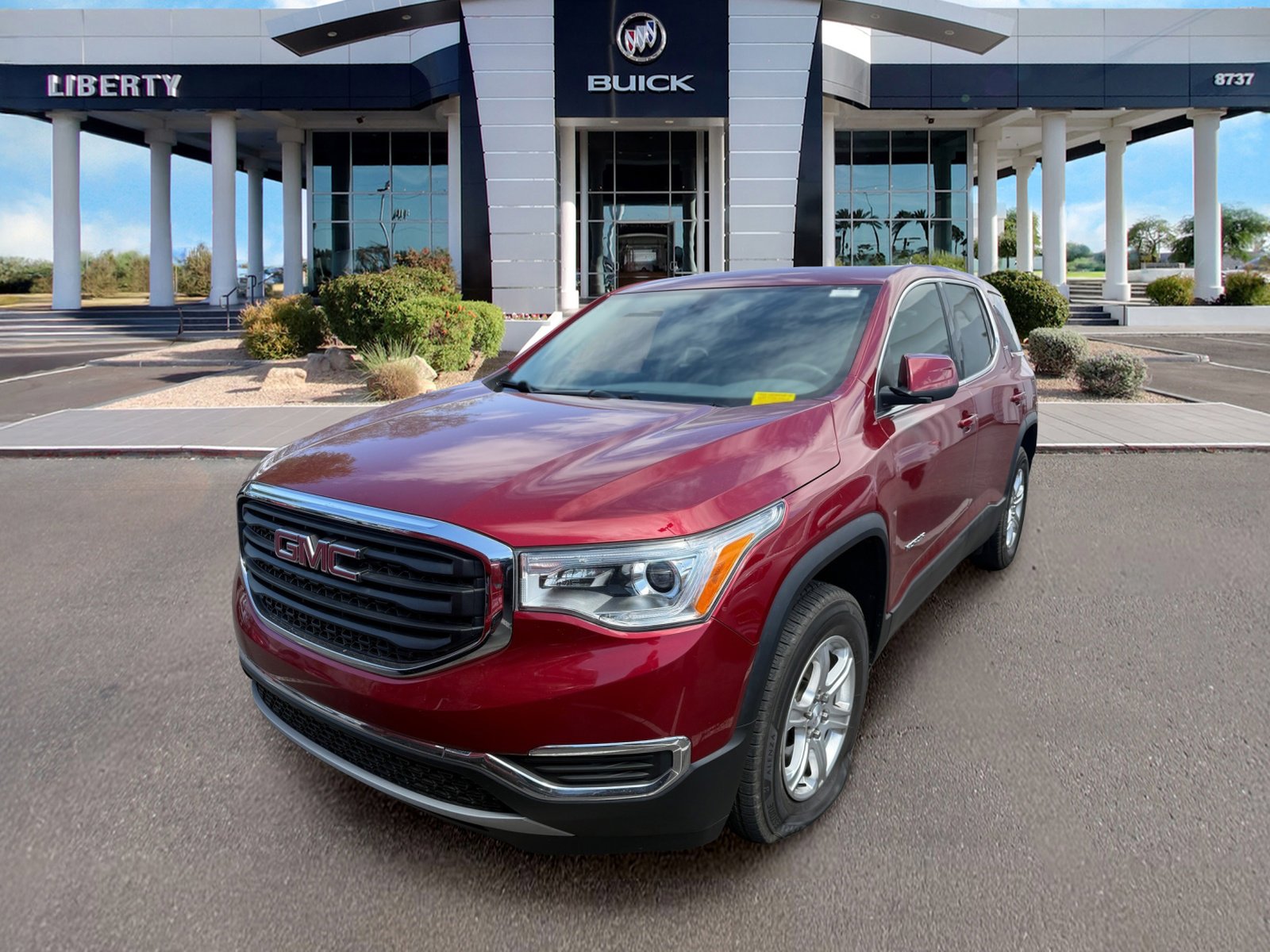 Used 2019 GMC Acadia SLE FWD image 4
