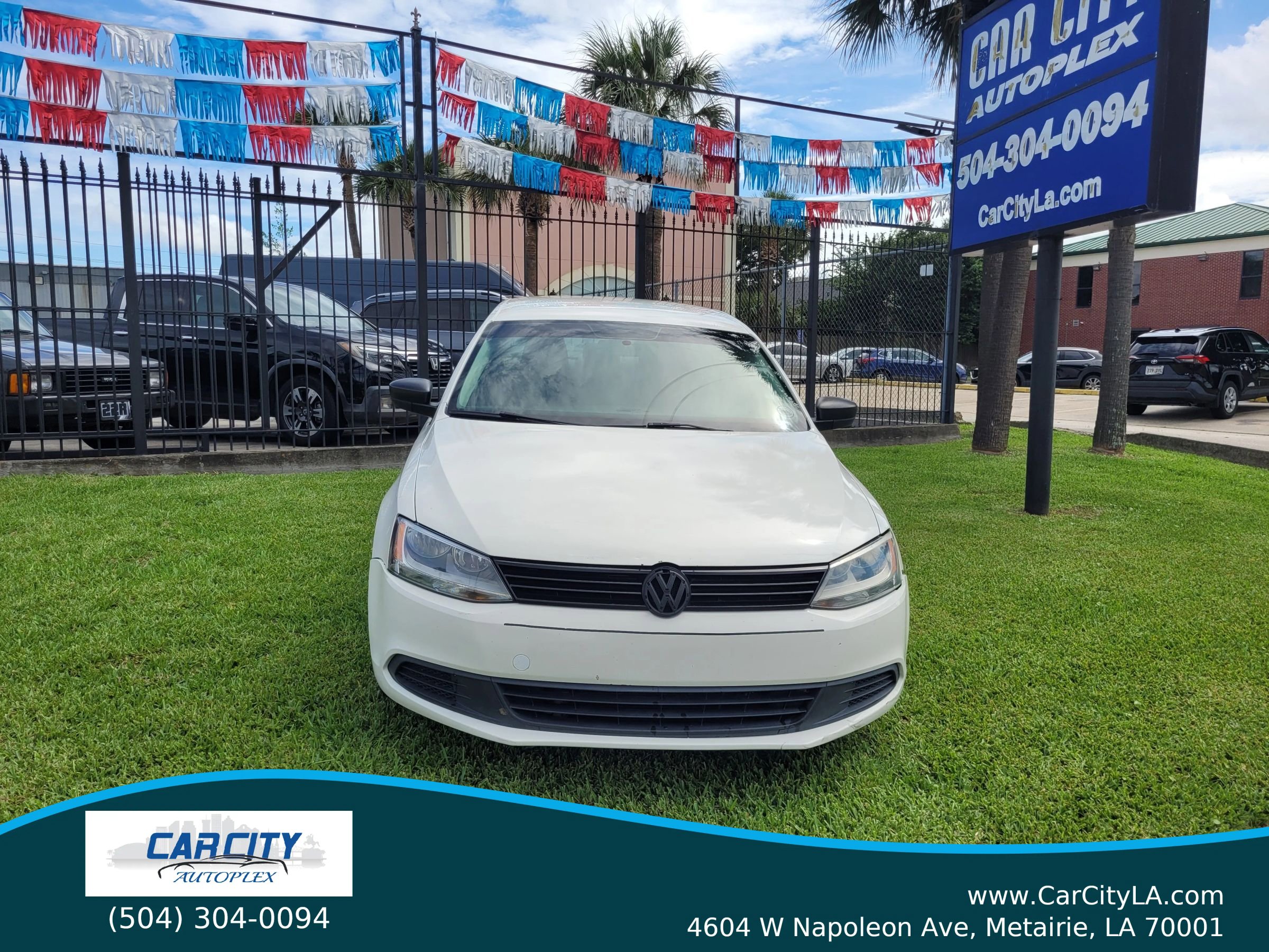 Used 2013 Volkswagen Jetta S FWD image 2