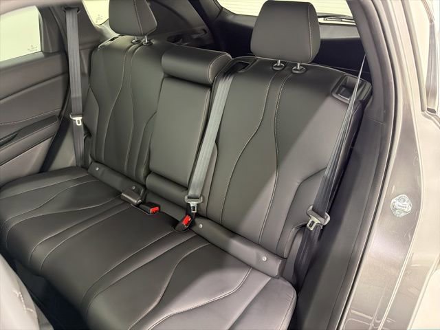 Certified 2025 Acura RDX SH-AWD image 16