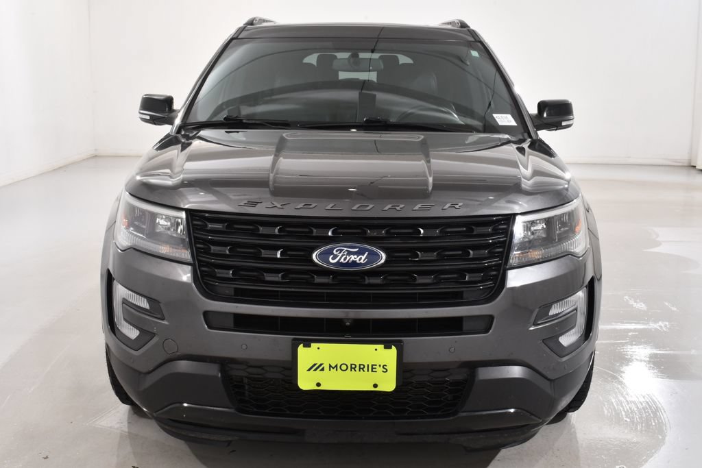 Used 2017 Ford Explorer Sport w/ Equipment Group 401A AWD/4WD image 3