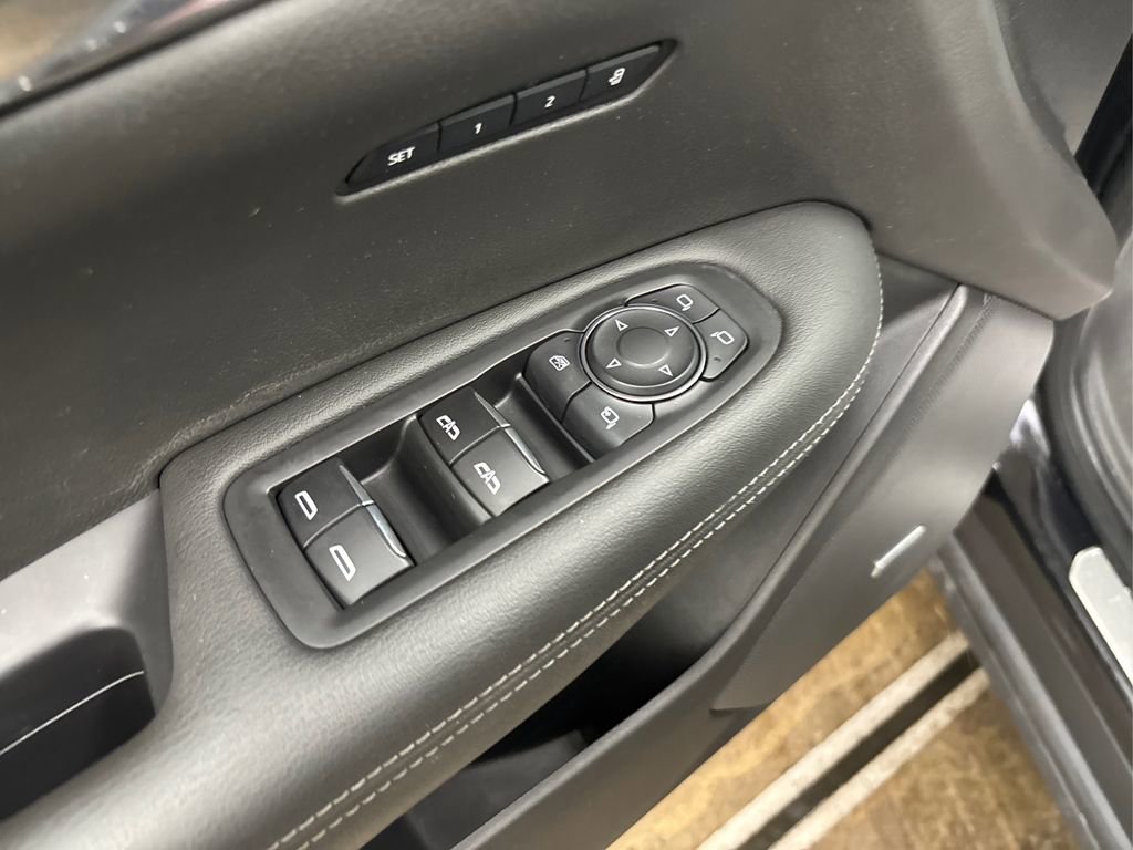 Used 2020 Cadillac XT6 Premium Luxury image 37