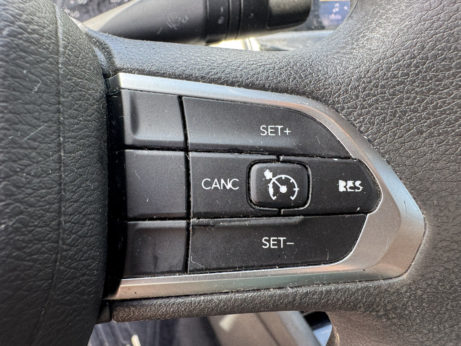 Used 2024 Jeep Compass Sport AWD/4WD image 31