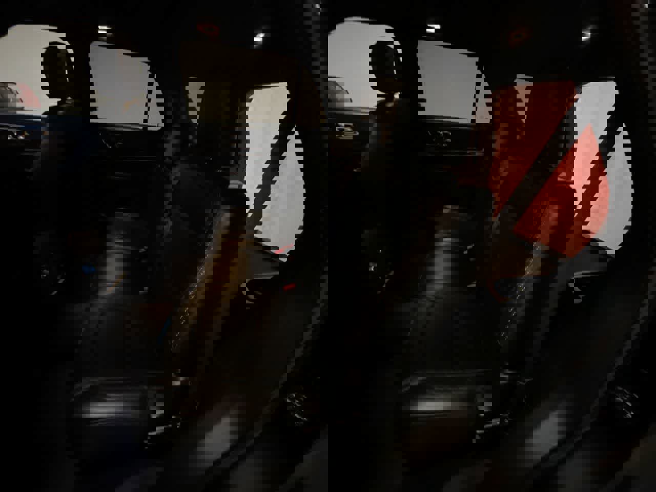 Used 2017 Ford Explorer Platinum image 23