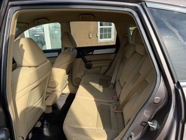 Used 2011 Honda CR-V SE image 6