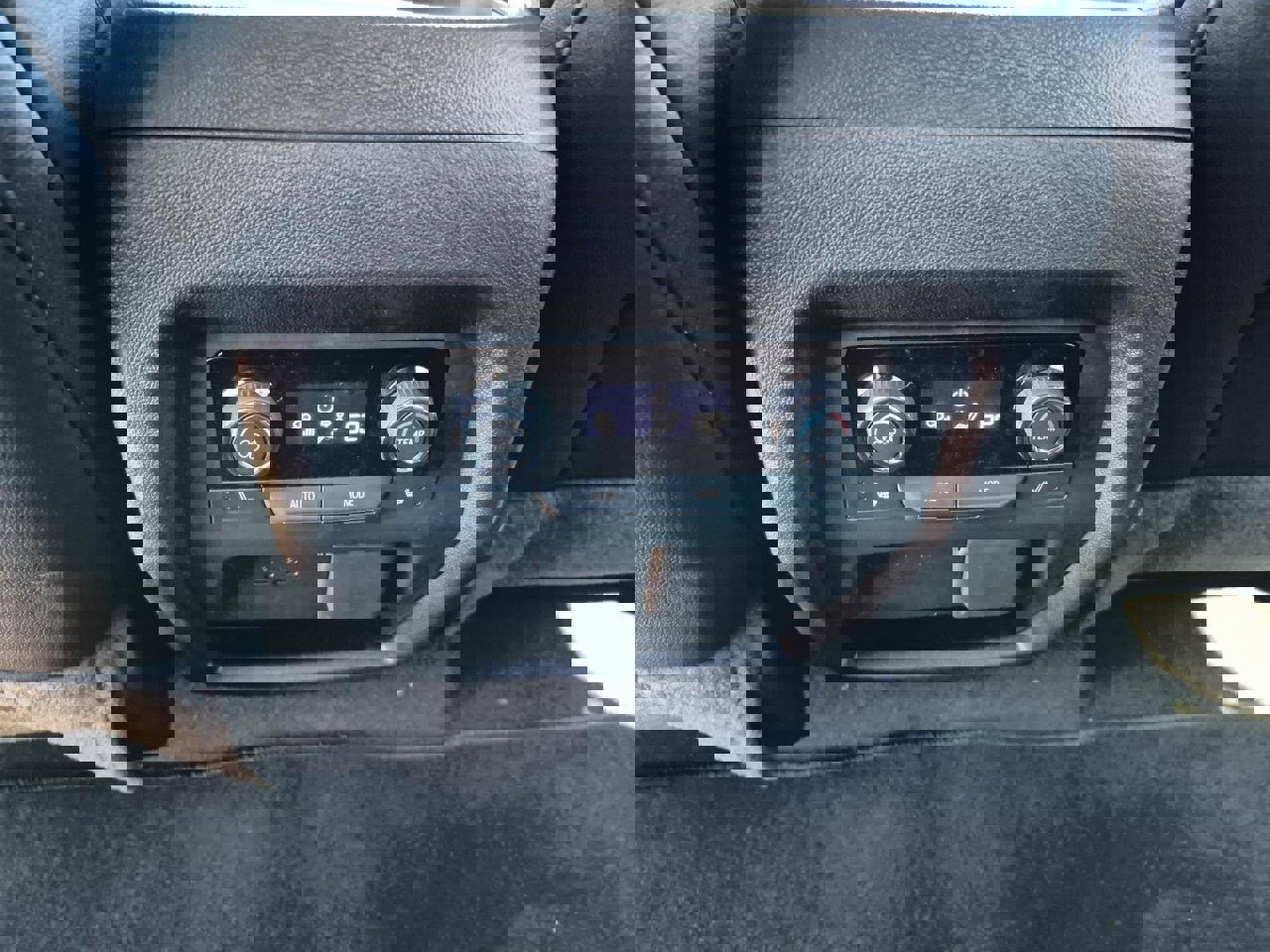 New 2026 Chevrolet Traverse RS FWD image 14