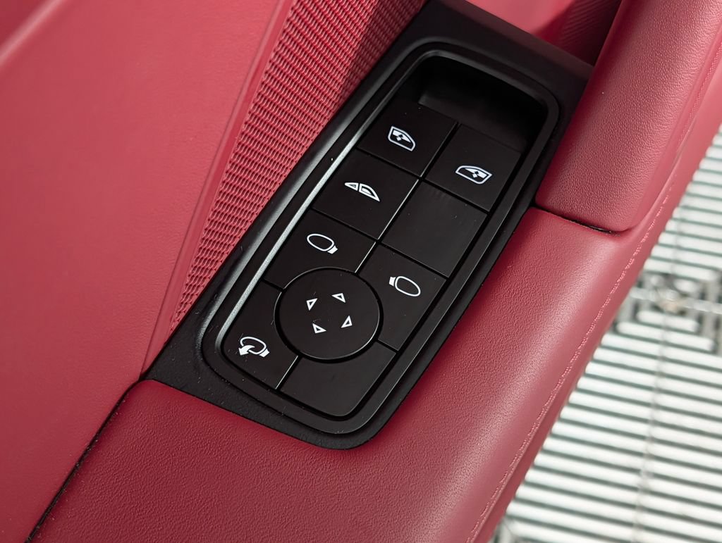 Certified 2025 Porsche 911 Carrera S RWD image 25