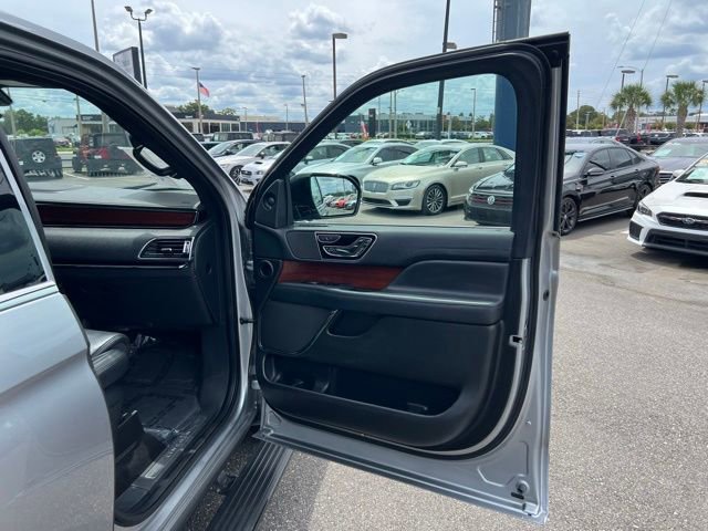 Used 2022 Lincoln Navigator L Reserve image 55