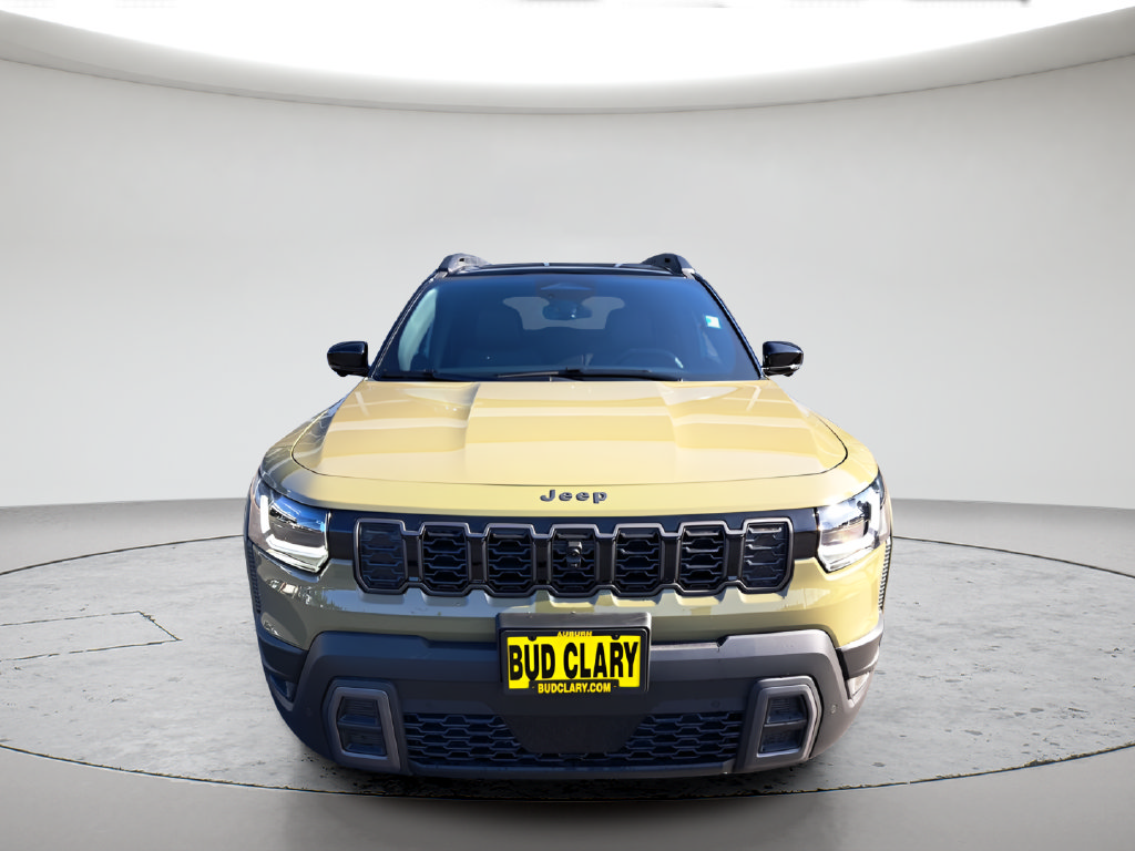 New 2026 Jeep Cherokee Overland w/ Trailer Tow Group AWD/4WD image 2