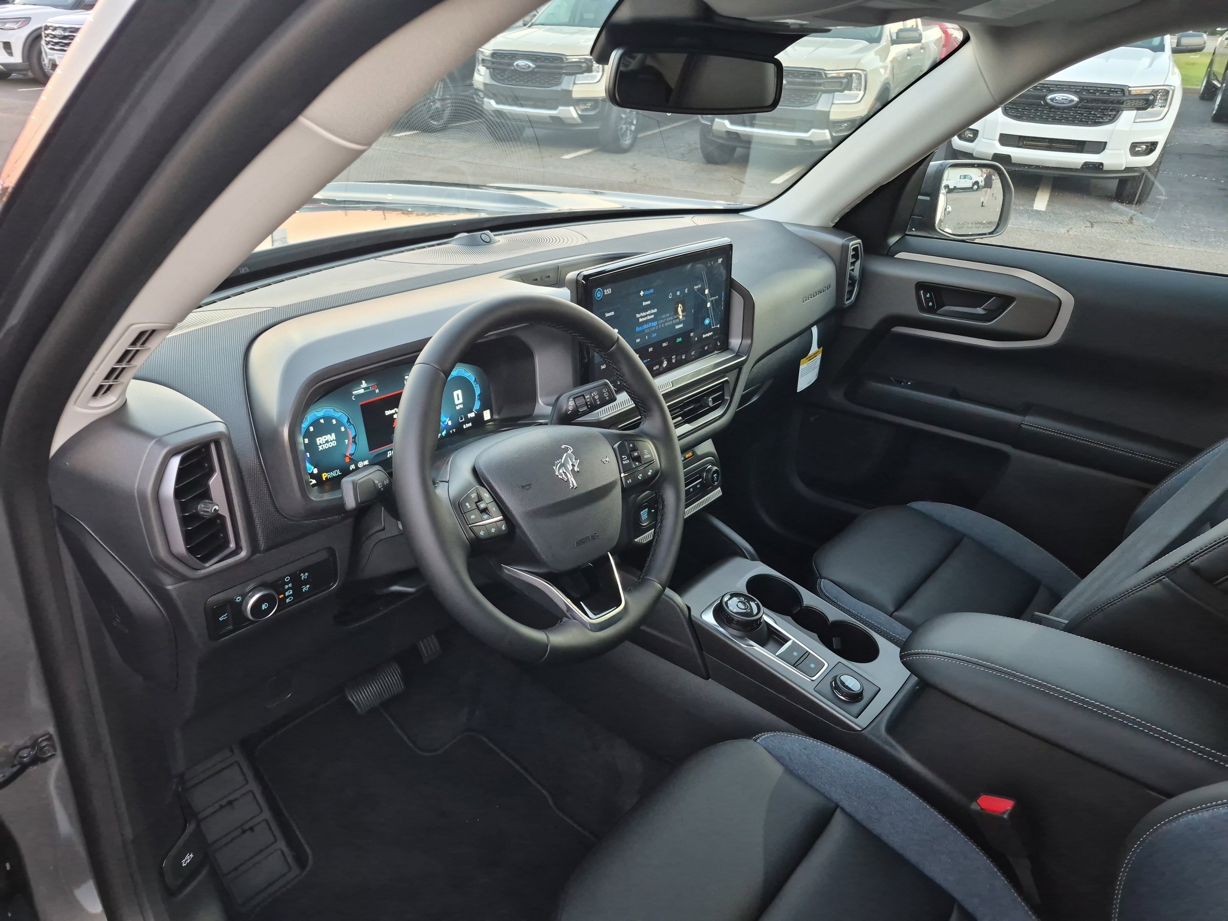 New 2025 Ford Bronco Sport Outer Banks w/ Outer Banks Tech Package+ AWD/4WD image 13