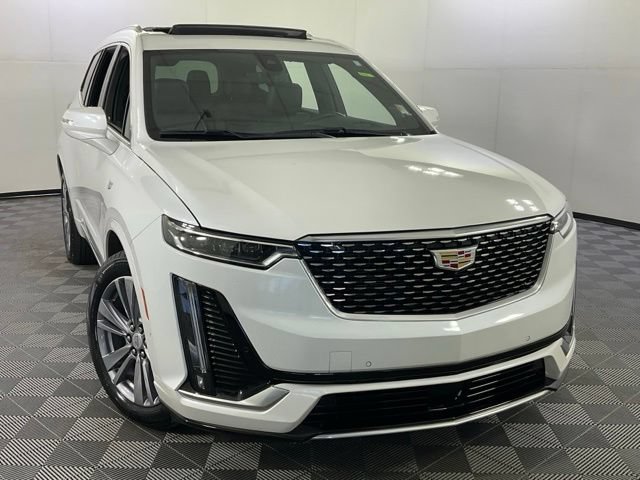Used 2025 Cadillac XT6 Premium Luxury w/ Platinum Package AWD/4WD image 38