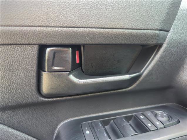 Used 2025 Toyota Tacoma SR5 AWD/4WD image 29