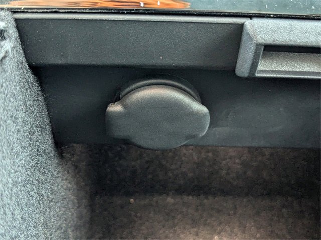 Used 2020 Tesla Model Y Performance image 30