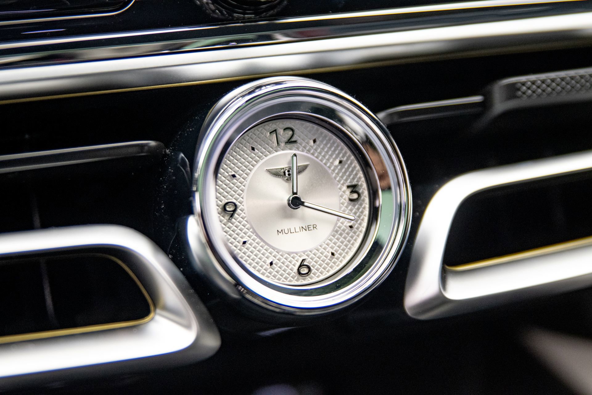 New 2026 Bentley Flying Spur Plug-In Hybrid AWD/4WD image 19