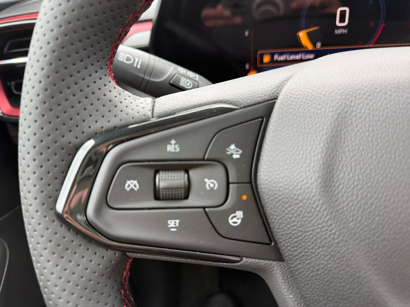 New 2026 Chevrolet TrailBlazer RS w/ Convenience Package AWD/4WD image 17