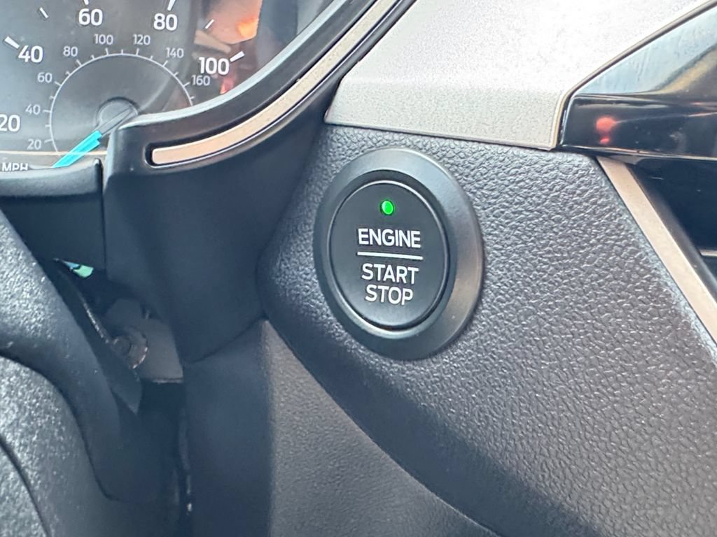 Used 2020 Ford Escape SE AWD/4WD image 33