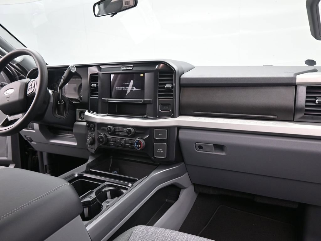 New 2026 Ford F250 XLT w/ Tremor Off-Road Package image 6