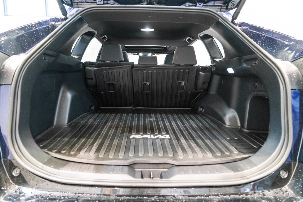 Used 2024 Toyota RAV4 SE w/ Weather & Moonroof Package AWD/4WD image 35