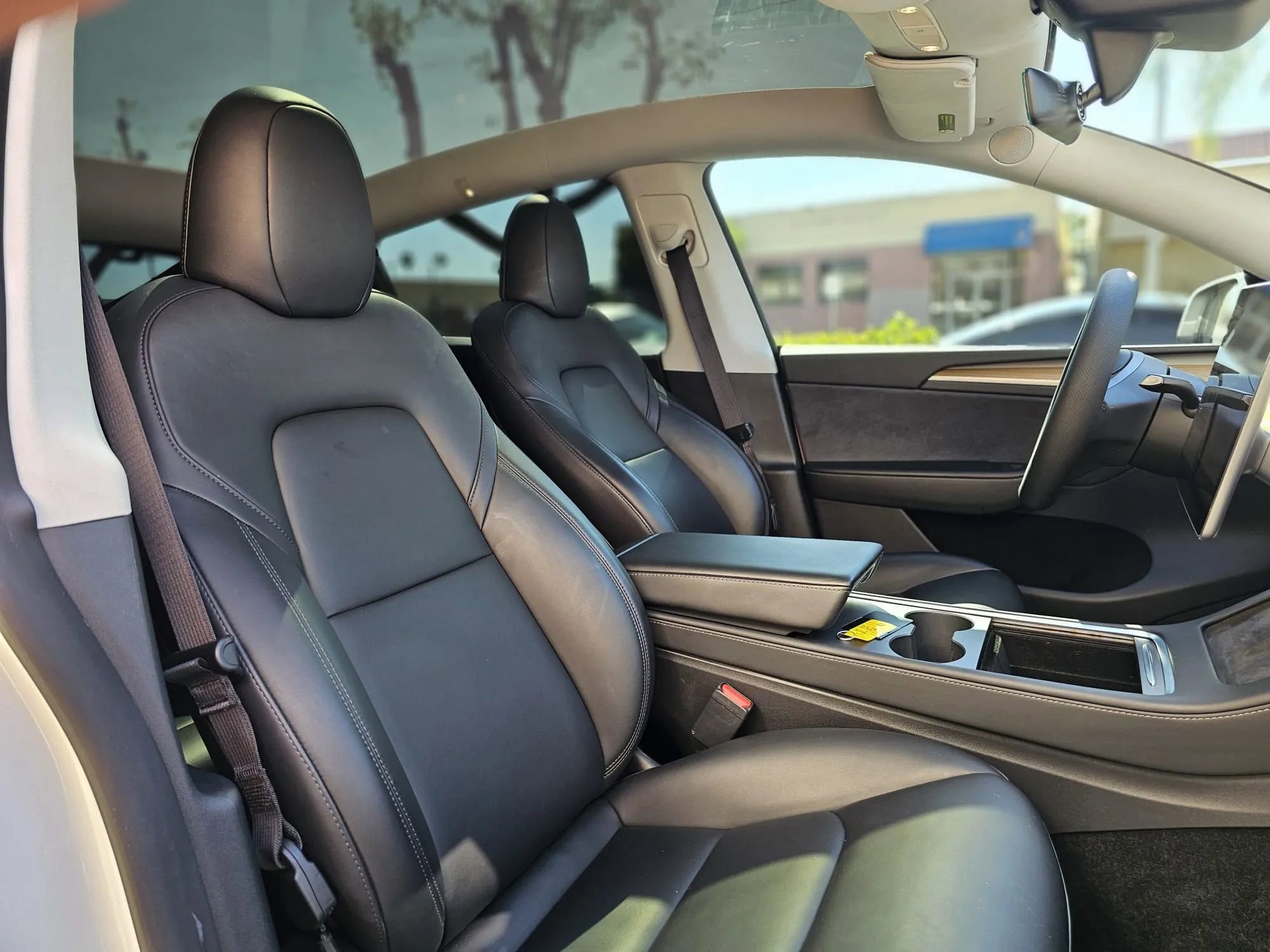 Used 2023 Tesla Model Y AWD image 14