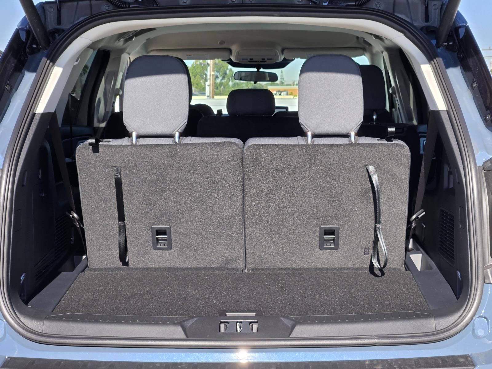 New 2026 Ford Explorer Active image 31