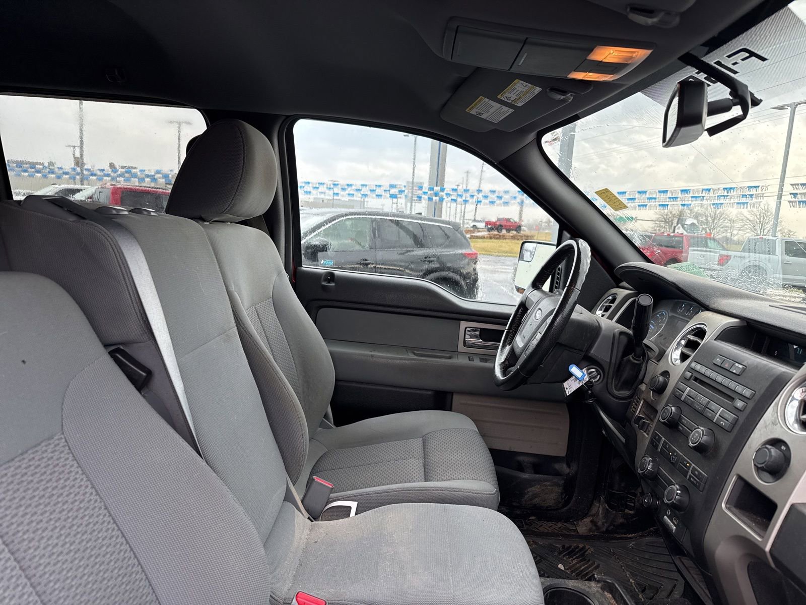 Used 2011 Ford F150 XLT w/ XLT Chrome Pkg image 8