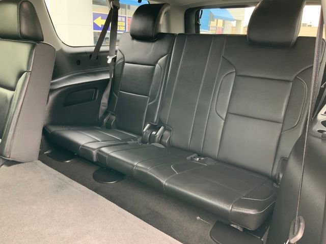 Used 2018 Chevrolet Suburban LT image 21