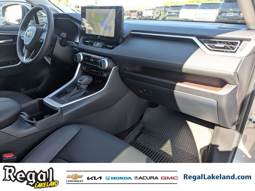 Used 2025 Toyota RAV4 Limited image 10