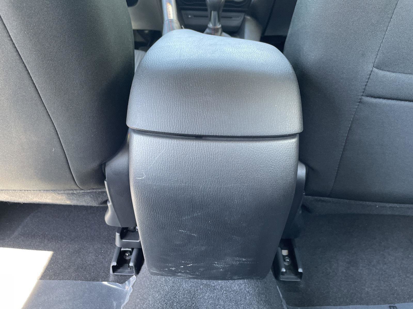 Used 2014 MAZDA MAZDA3 i Touring FWD image 18