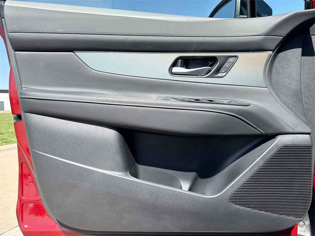 New 2025 Nissan Murano SL image 33