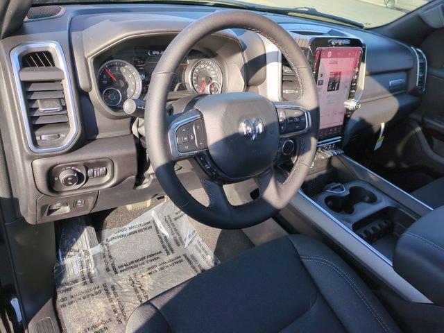 New 2026 RAM 1500 4x4 Crew Cab image 11