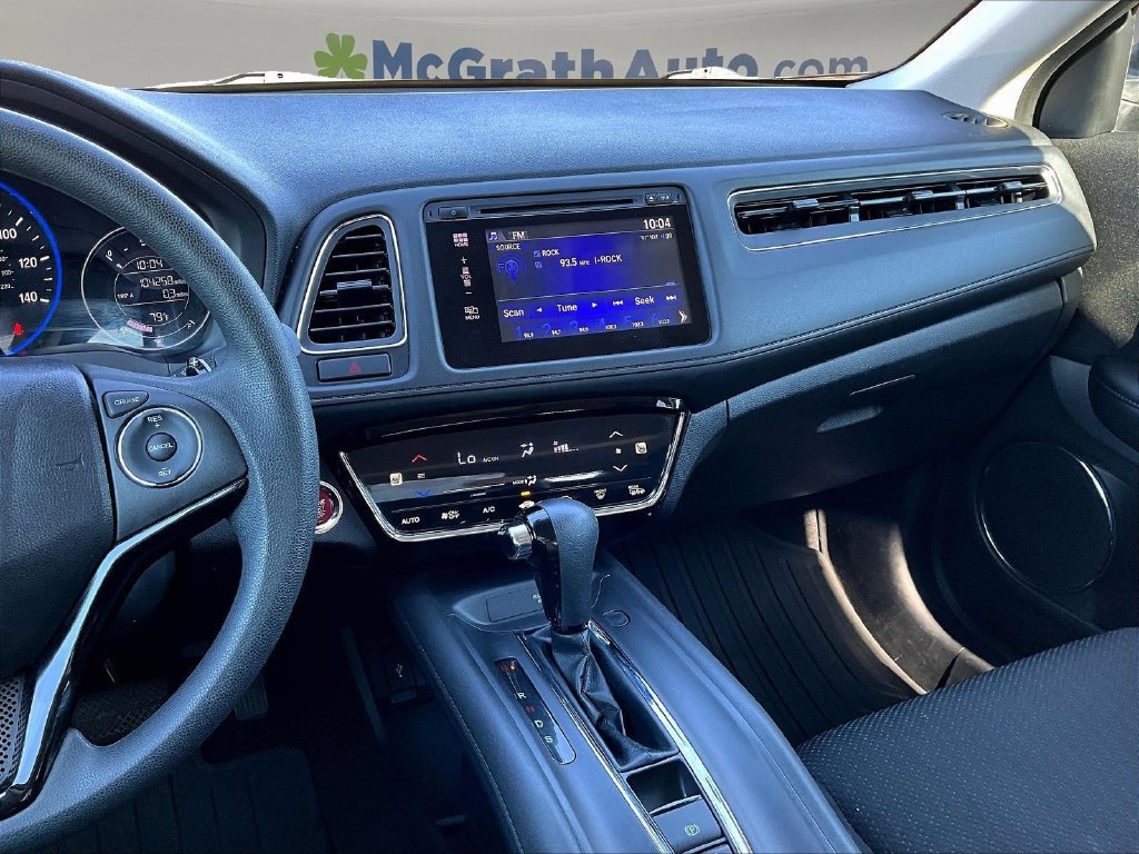 Used 2018 Honda HR-V EX image 11