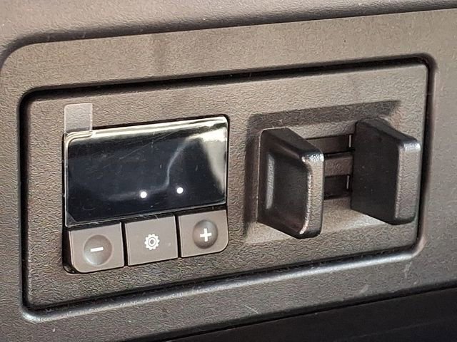 Used 2023 Nissan Titan PRO-4X w/ Pro-4x Utility Package image 25