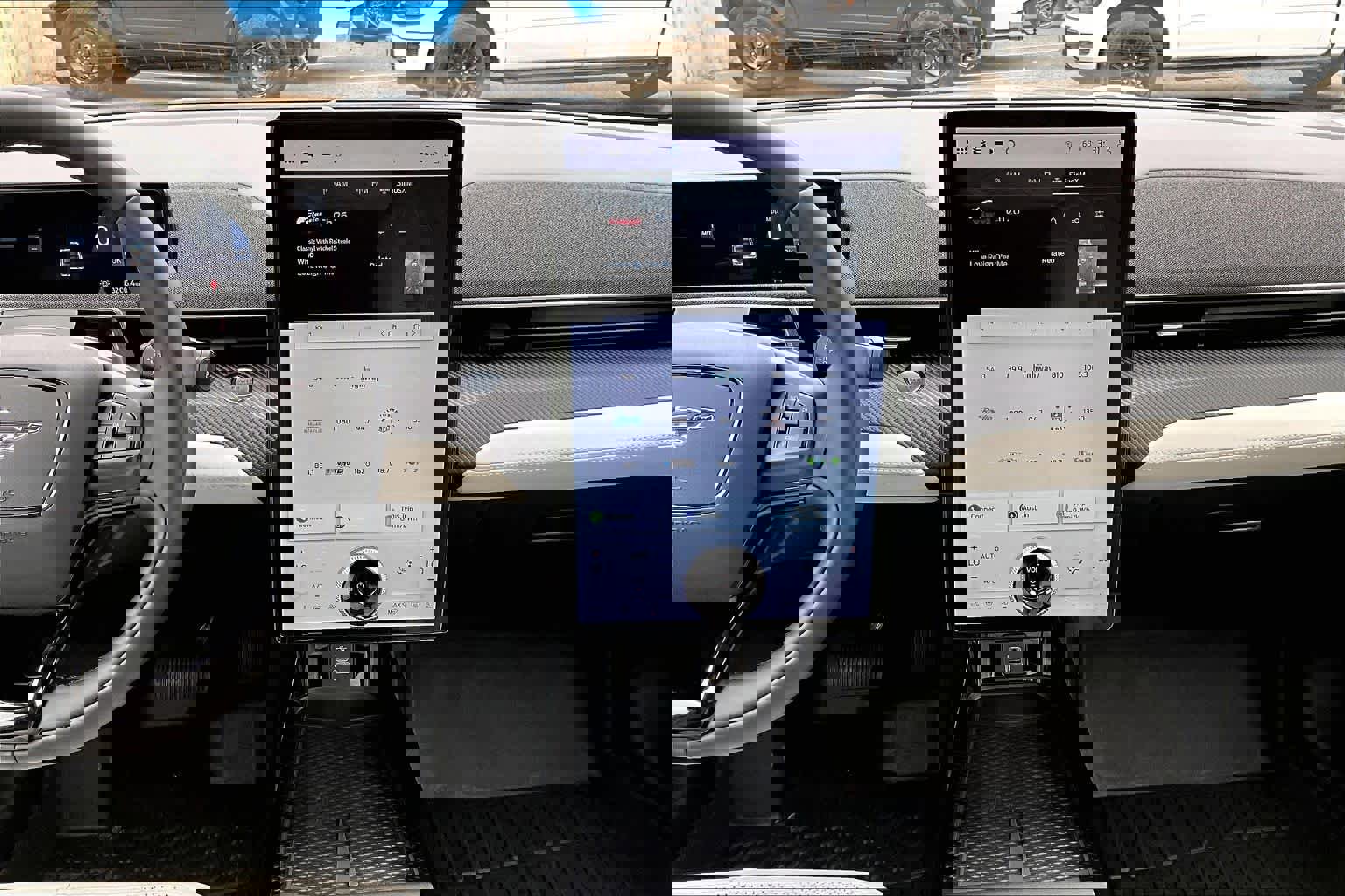 Used 2025 Ford Mustang Mach-E Premium image 7