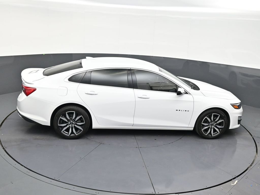 Used 2024 Chevrolet Malibu RS FWD image 17