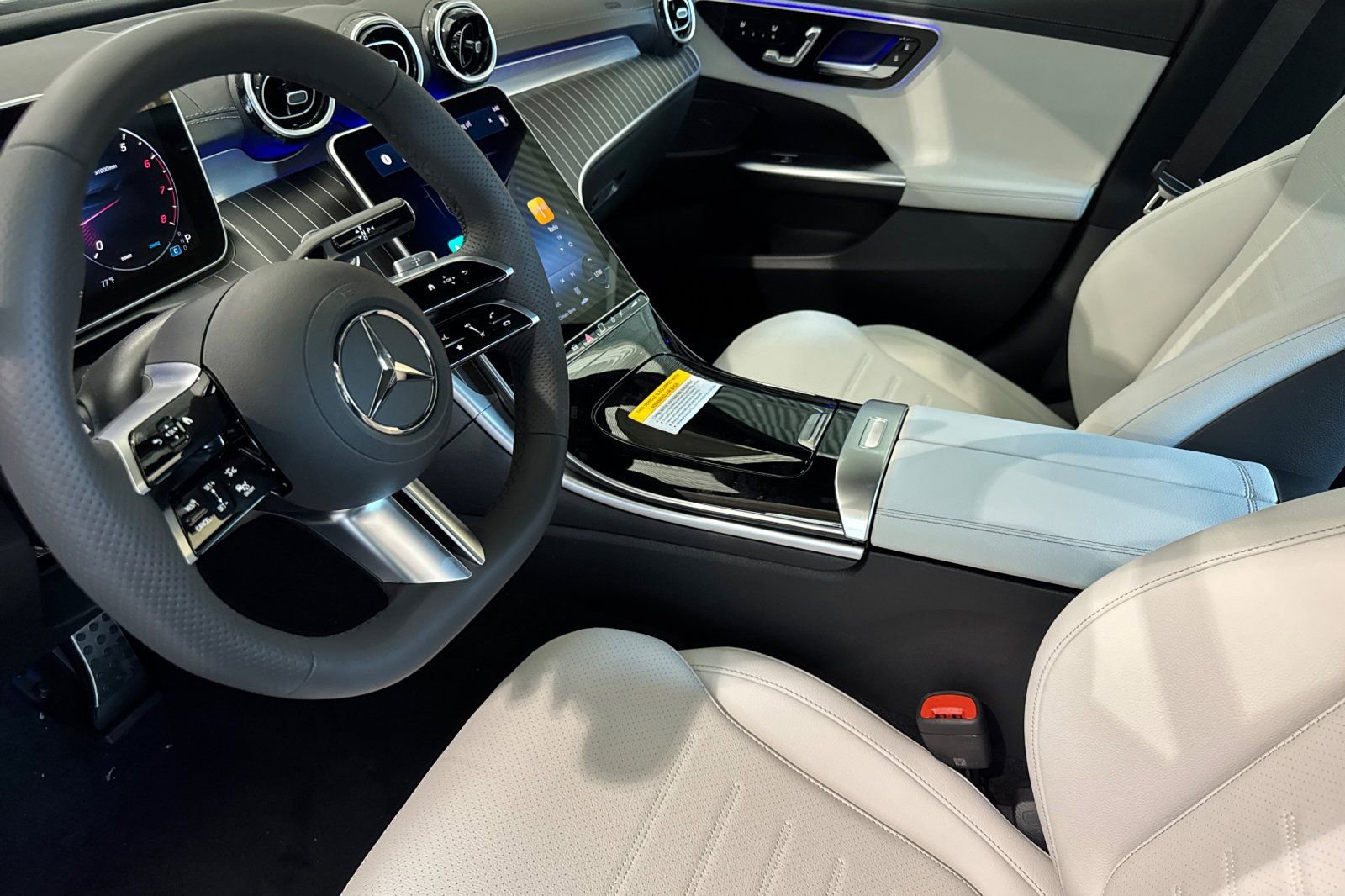 New 2025 Mercedes-Benz C 300 4MATIC Sedan image 10